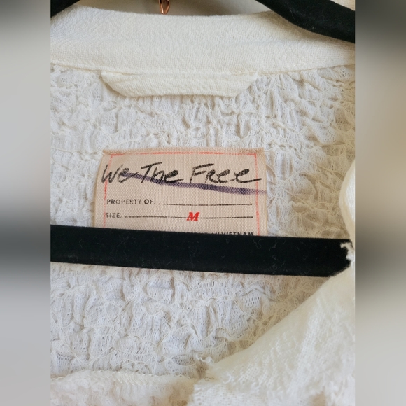 We The Free by Free People ruffled and rouged cardi size Medium - Picture 2 of 11